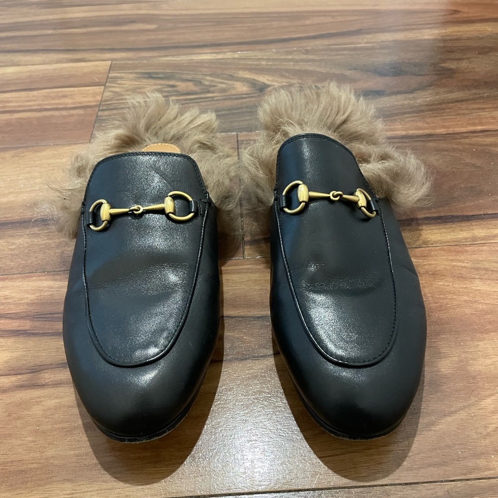 Gucci Women’s Princetown Fur-Lined Leather Slipper, Black, Size 38 1/2
